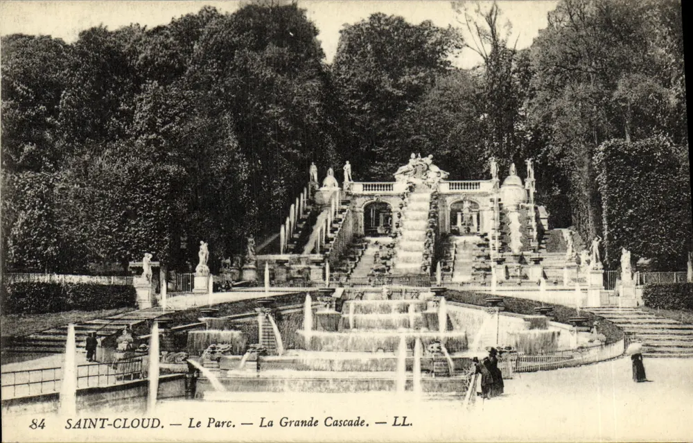 Saint-Cloud — O Parque — A Grande Cascata — LL. - Frente