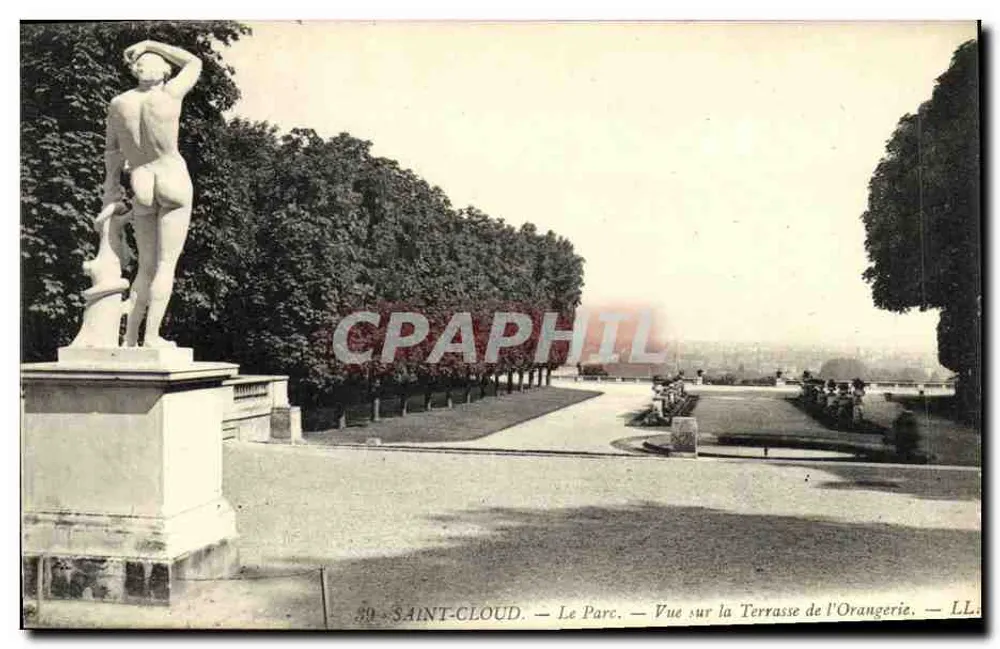 Saint-Cloud — Der Park — Ansicht der Terrasse der Orangerie — LL.39 - Vorderseite