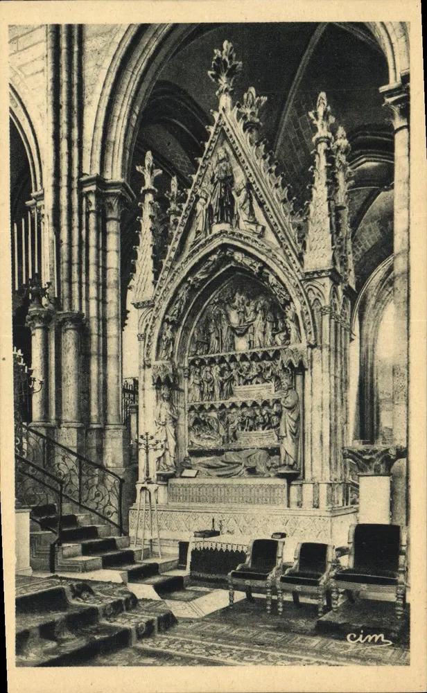 Abtei von St-Denis — Grabmal des Königs Dagobert I. (638) - Vorderseite