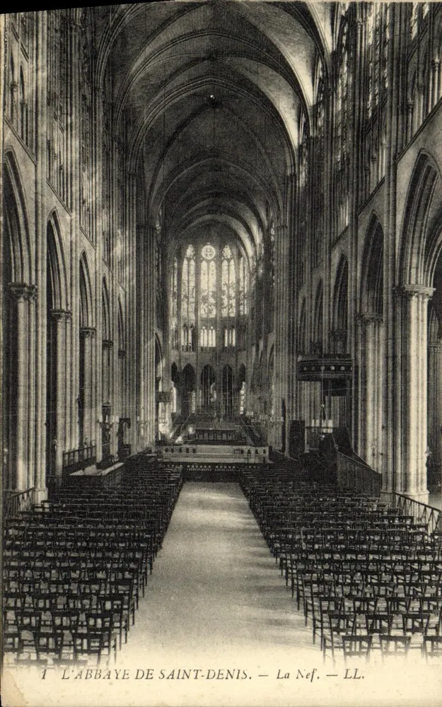 A ABBADIA DE SÃO DÊNIS — A Nave — LL. - Frente