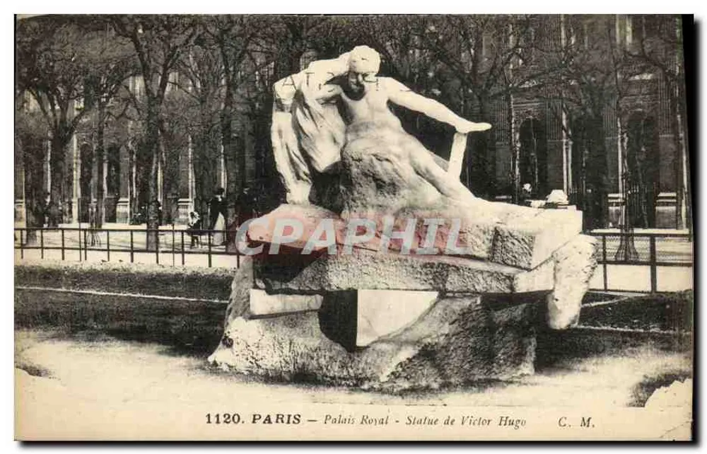 Paris - Palais Royal - Statue von Victor Hugo — C. M., n° 1120 - Vorderseite
