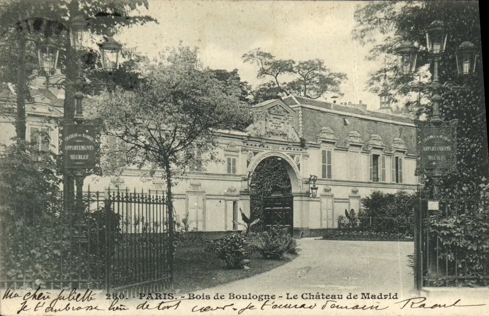 Paris - Bois de Boulogne - Le Château de Madrid — Bezahlte Wohnungen - Vorderseite