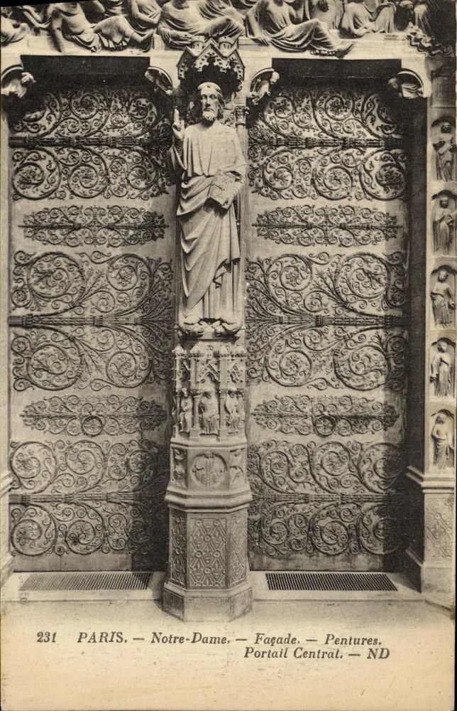 Paris — Notre-Dame — Fachada — Portal Central — Pentures - Frente