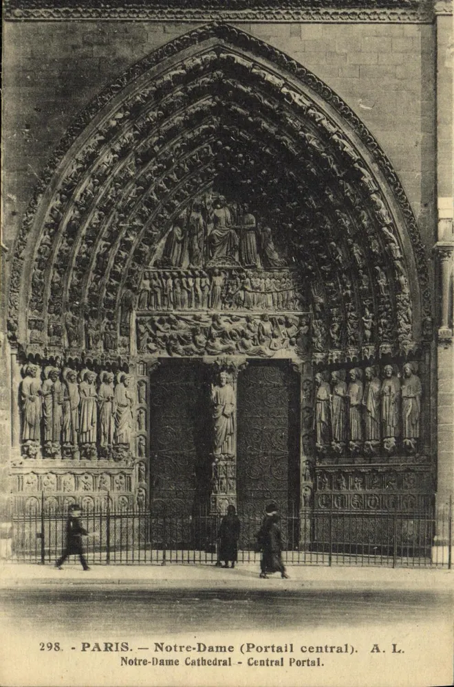 Paris — Catedral de Notre-Dame — Portal Central — A. L. n°298 - Frente