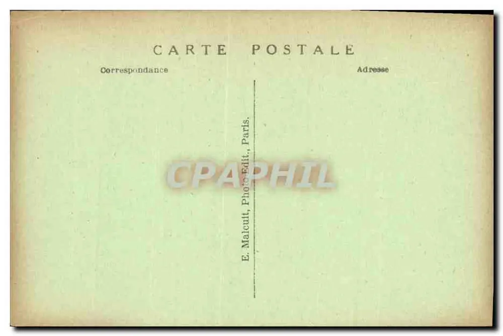 Nationalmanufaktur von SÈVRES — Ausstellungssaal der Stücke aus der Zeit 1876-1910 — E. M. - Rückseite
