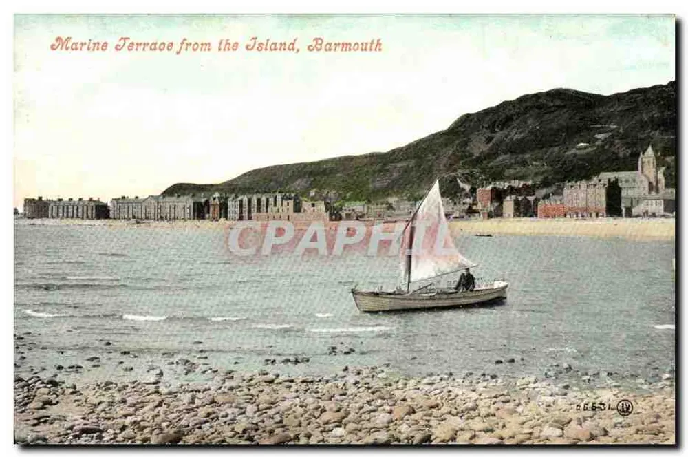 Marine Terrace von der Insel, Barmouth — Blick auf die Küste mit einem Segelschiff — Valentine-Serie, n° 66531 - Vorderseite
