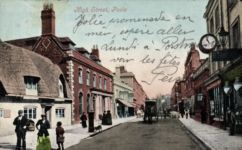 High Street, Poole — passeio marítimo, esperado ir domingo a Forstman ver as festas — Série Valentine's - Frente