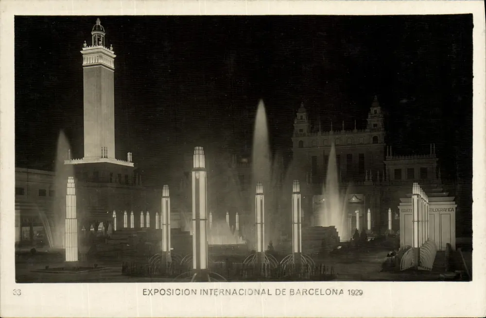 Plaza del Universo (nocturna) — Exposición Internacional de Barcelona 1929 — Gratt & Tilografica, n°33 - Anverso