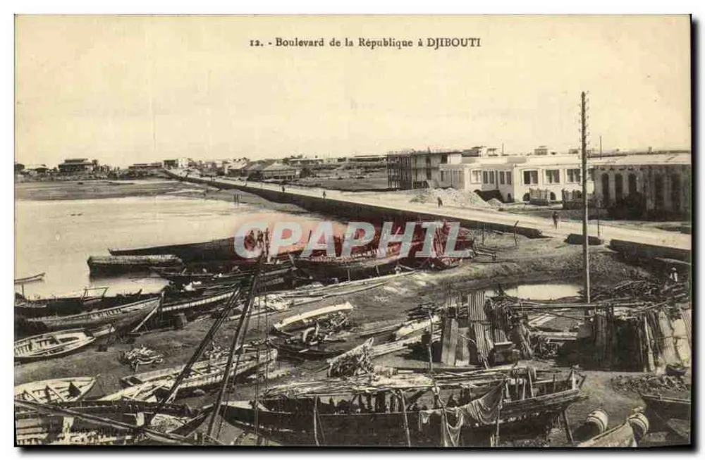 Boulevard de la République in DJIBOUTI — Ansicht des Hafens mit Booten — unbekannter Verlag, Nr. 12 - Vorderseite