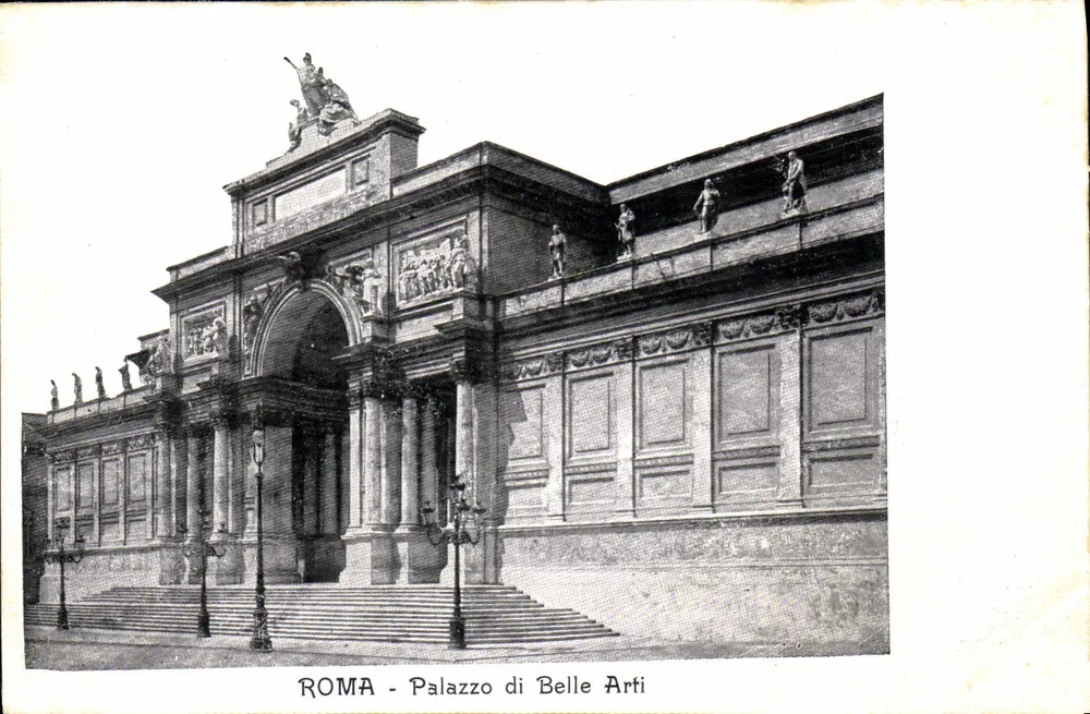 Roma - Palazzo di Belle Arti — vista do edifício com esculturas e colunatas — editor Cartolina Postale Italiana - Frente