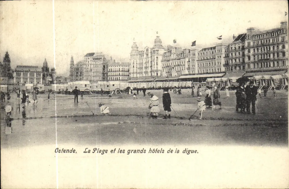 Ostend, Der Strand und die großen Hotels der Dike - Vorderseite