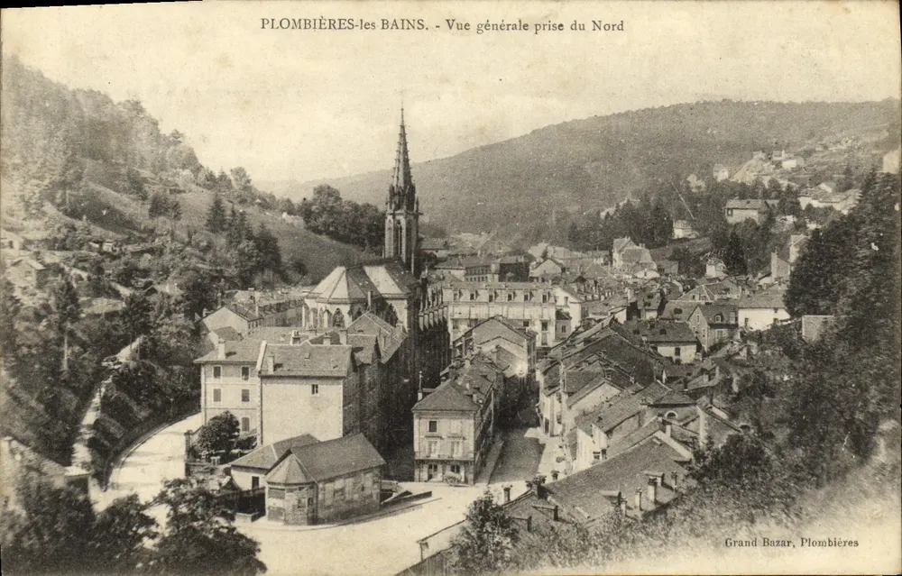 Plombières-les-Bains — Allgemeiner Blick aus dem Norden — Grand Bazaar, Plombières - Vorderseite
