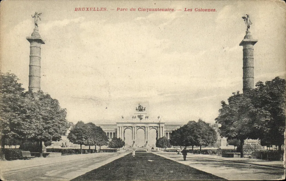 Bruxelas — Parque do Cinquentenário — As Colunas - Frente