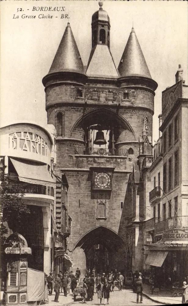 Bordeaux — Die Große Glocke — Verlag: Bloc frères, Bordeaux - Vorderseite