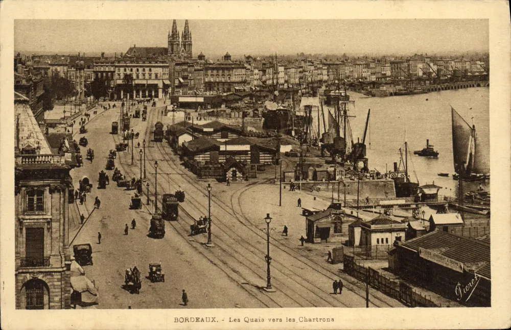 Bordeaux — Les Quais vers les Chartrons — Éditions Artistiques Pierre Barreau - Frente