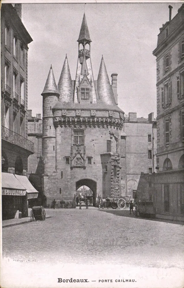 Bordeaux — Porte Cailhau — Trench, Paris - Frente
