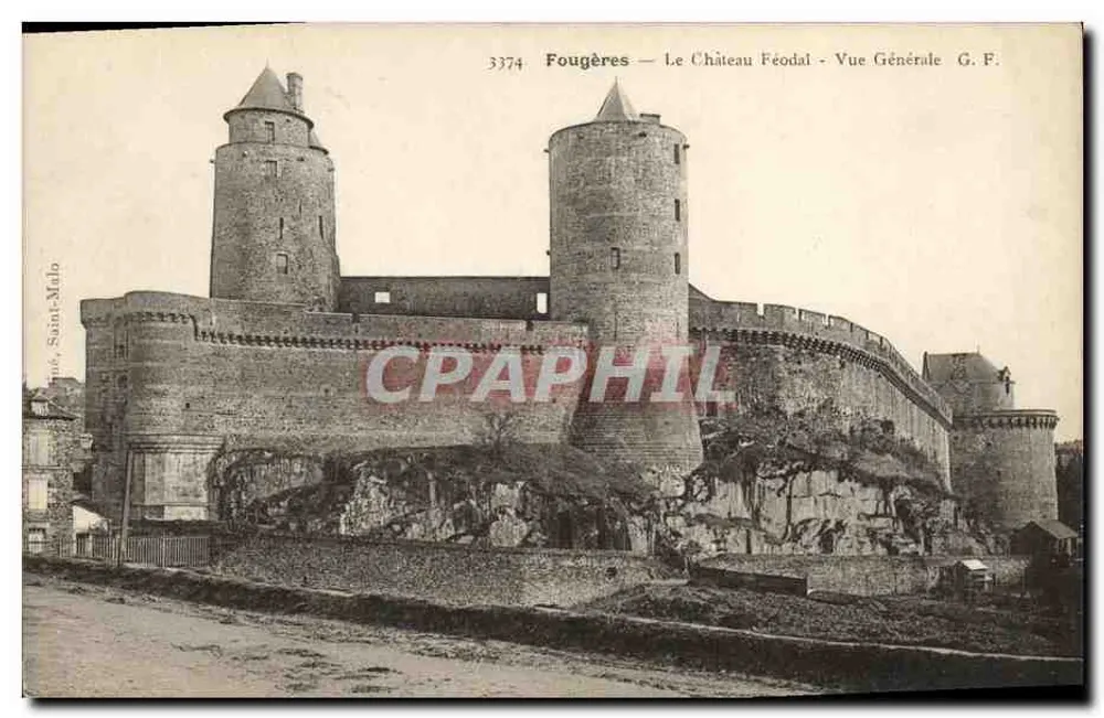 Fougères — Das feudale Schloss — Allgemeiner Blick G.F. - Vorderseite