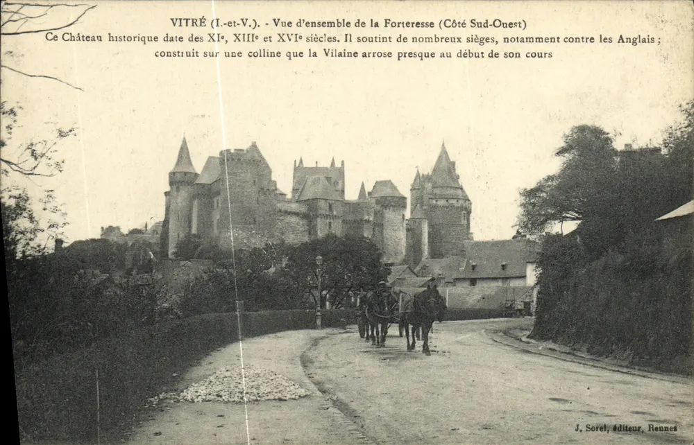 Vitré (I.-et-V.) - Vista geral da Fortaleza (Lado Sudoeste) — J. Sorel, editor, Rennes - Frente