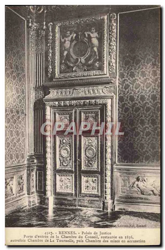 Rennes - Palais de Justice - Eingangstür der Chambre du Conseil, restauriert 1836, ehemals Chambre de La Tournelle - Vorderseite