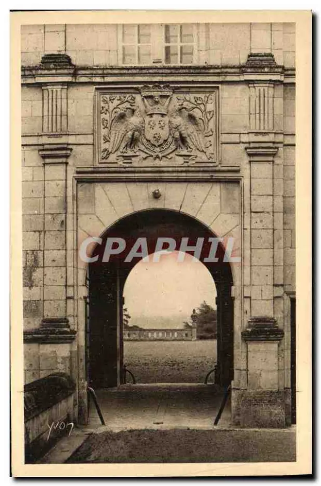 Castelo de Valençay — A Entrada — Edição de Arte YVON, Paris - Frente