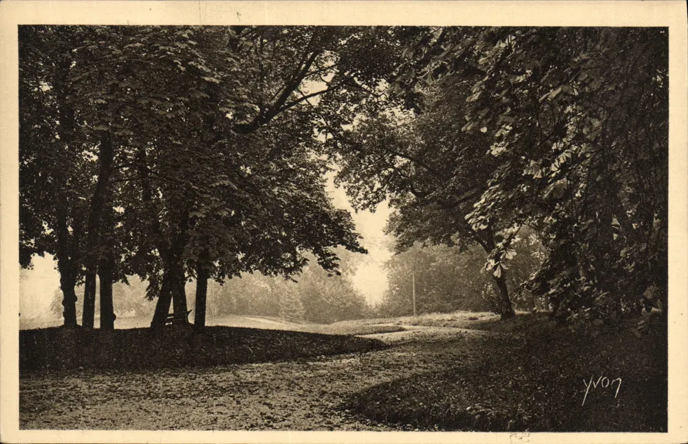 Castelo de Valençay — Um Canto do Parque — Edição d'Art YVON, Paris - Frente
