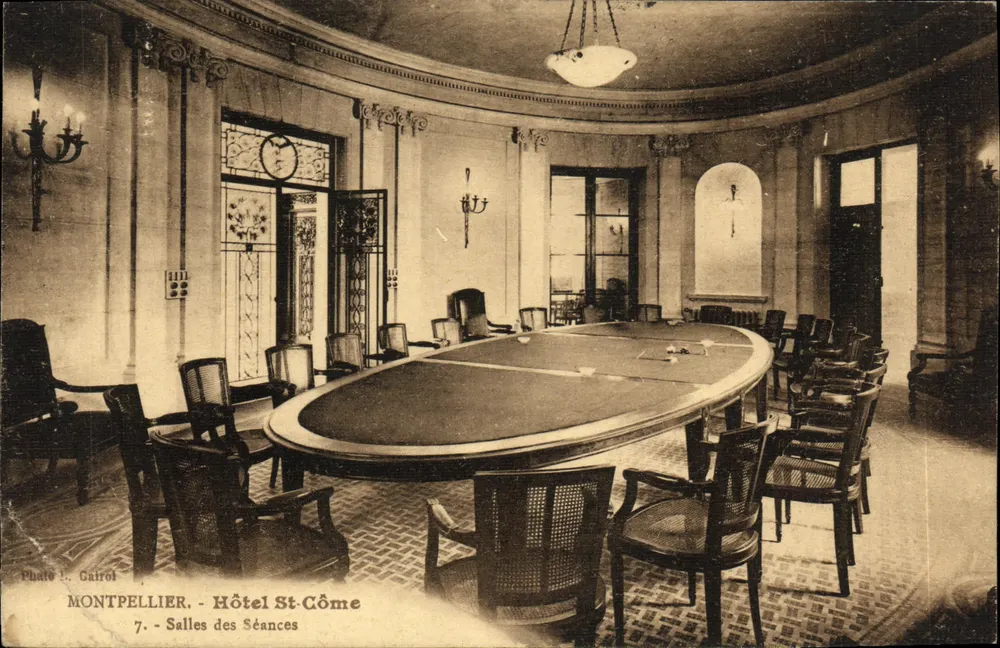 Hotel St-Côme — Sitzungszimmer — Foto L. Cairoil - Vorderseite