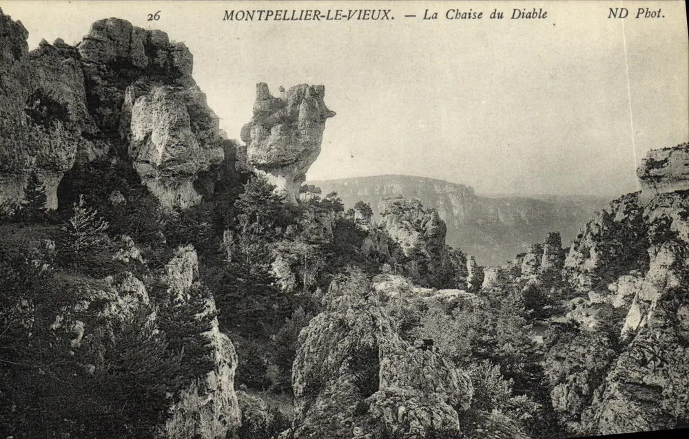 Montpellier-le-Vieux — Der Teufelsstuhl — ND Phot. - Vorderseite