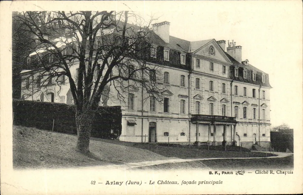Arlay (Jura) — O Castelo, fachada principal — B.F., Paris, n°42 - Frente