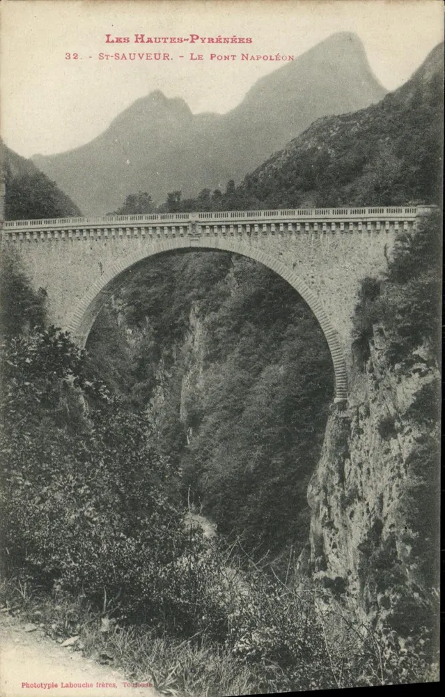 St-Sauveur - Brücke Napoleon — Die Hochpyrenäen — Phototypie Labouche frères, Toulouse - Vorderseite