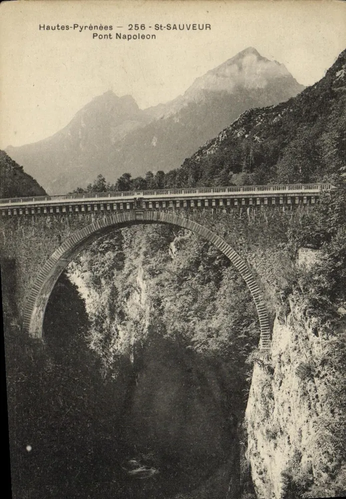 Brücke Napoleon — St-Sauveur — Hautes-Pyrénées - Vorderseite