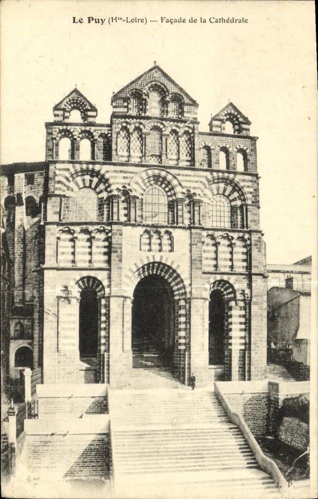 Le Puy (Hte-Loire) — Facha da Catedral — L.P. - Frente