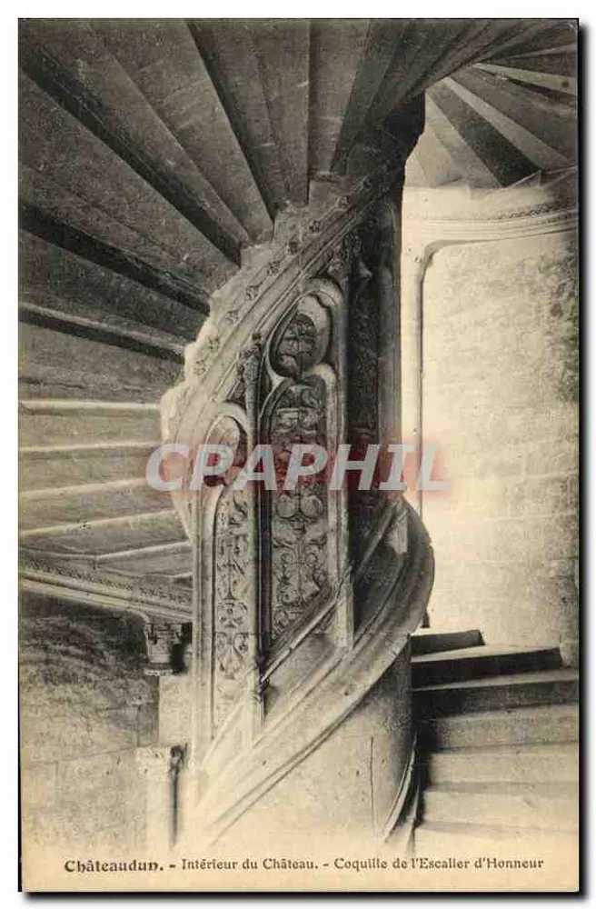 Châteaudun - Innenraum des Schlosses - Schale der Ehren-Treppe - Vorderseite