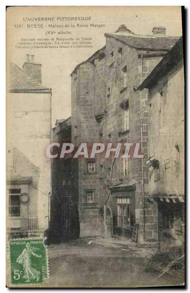 Besse — Altes Haus von Marguerite de Valois — 15. Jahrhundert - Vorderseite