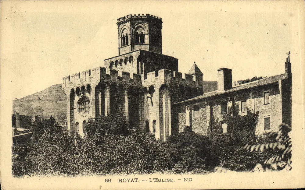Royat — A Igreja — ND - Frente