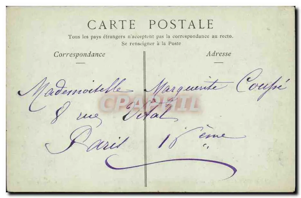 Clermont-Ferrand — Ansicht der Place Saint-Hérem und des Puy de Dôme — Verlag: Colle - Rückseite