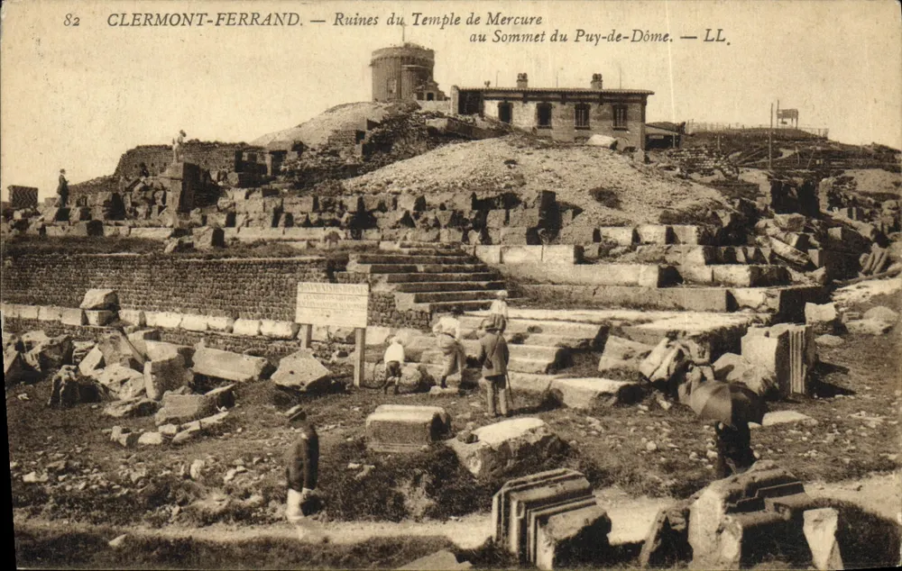 Clermont-Ferrand — Ruinen des Tempels des Merkur am Gipfel des Puy-de-Dôme — LL. — n°82 - Vorderseite