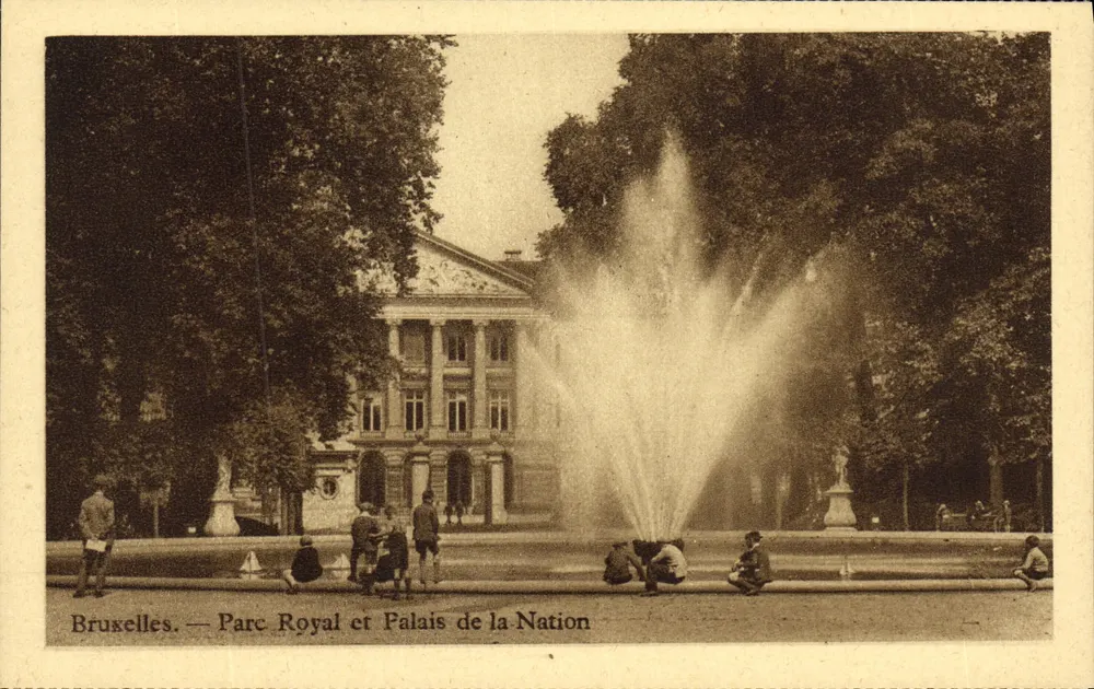Brüssel — Königlicher Park und Palast der Nation - Vorderseite
