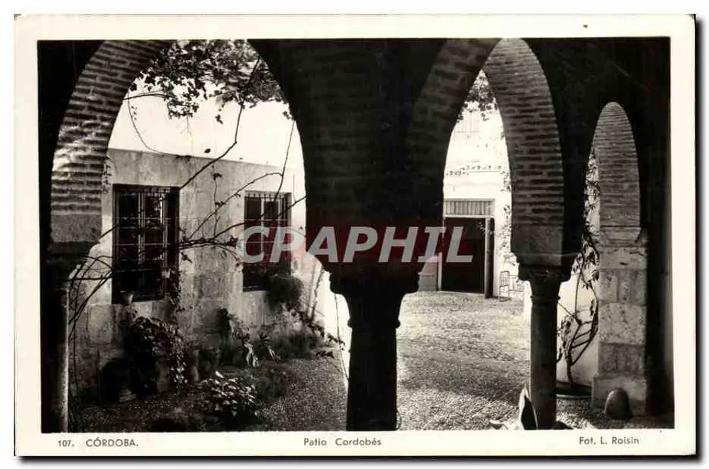 Córdoba — Patio Cordobés — Fot. L. Roisin - Recto