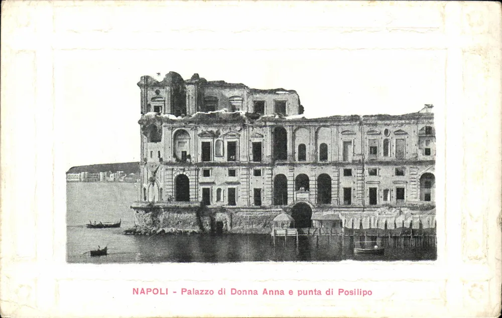 NAPOLI - Palazzo di Donna Anna e punta di Posilipo — Blick auf das zerstörte Palast und den Hafen - Vorderseite