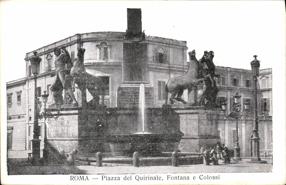 Rom — Piazza del Quirinale, Fontäne und Kolossen — unbekannter Verleger - Vorderseite