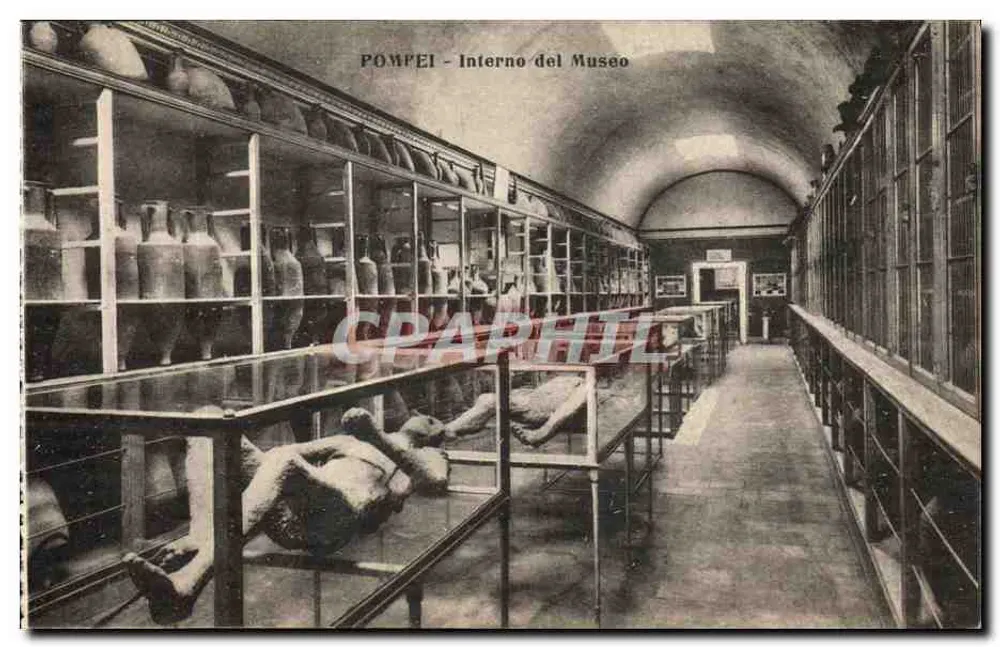Pompei — Interior do Museu — Domenico Trampetti, Nápoles - Frente