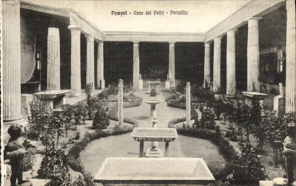 Pompéia - Casa dos Vettii - Peristilo - Frente