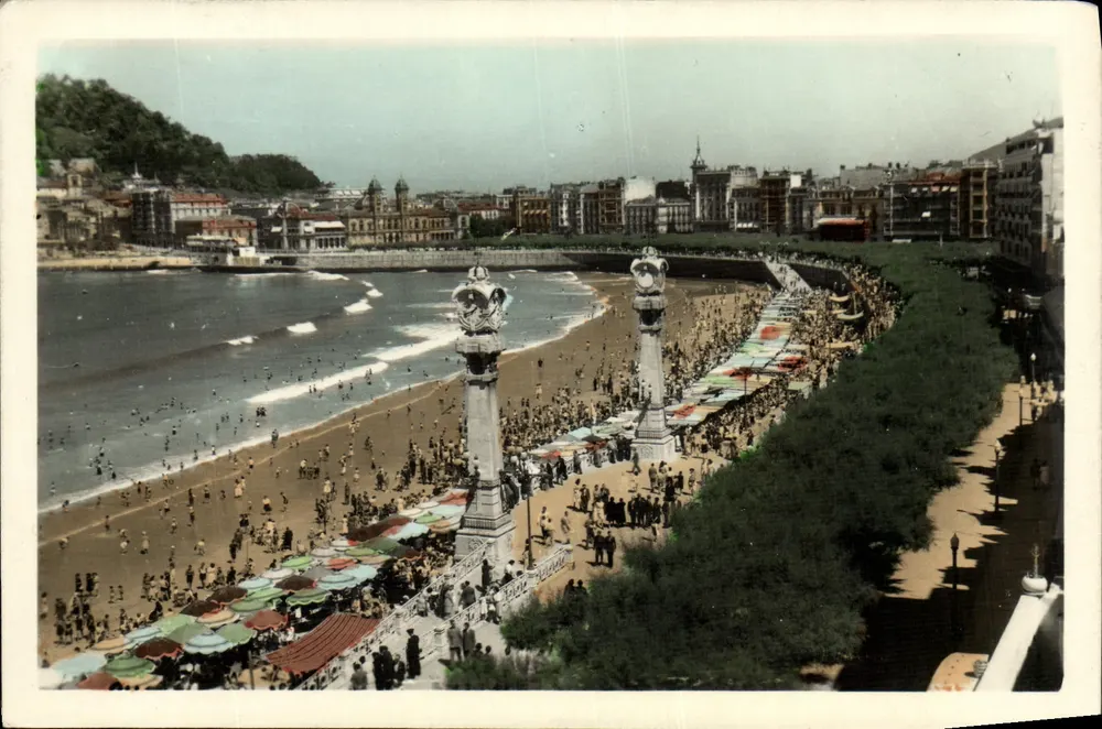 San Sebastián — Paseo y playa de la Concha - Frente
