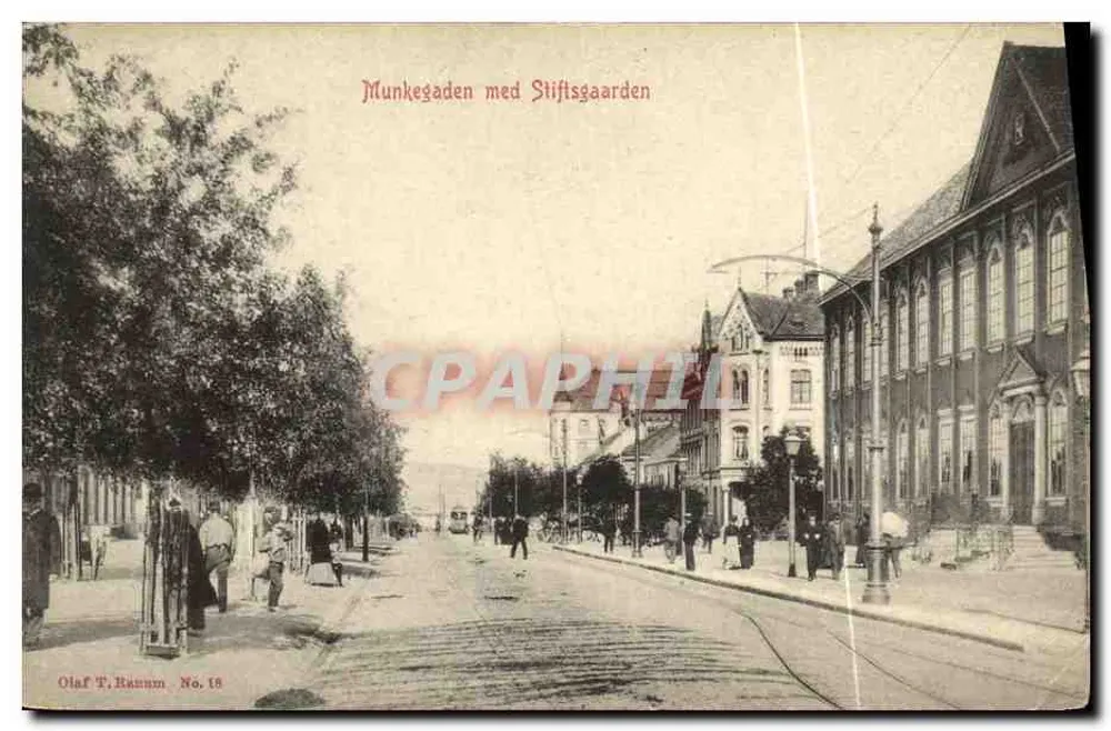 Munkegaden com Stiftsgaarden — Olaf T. Rannum, No. 18 - Frente