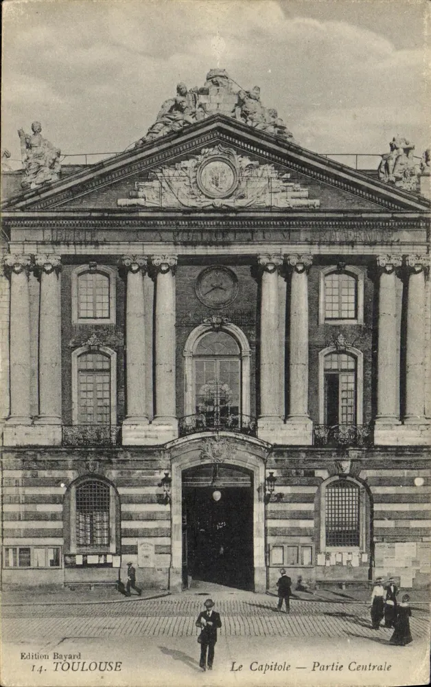 Le Capitole — Partie Centrale — Édition Bayard Toulouse, n°14 - Frente