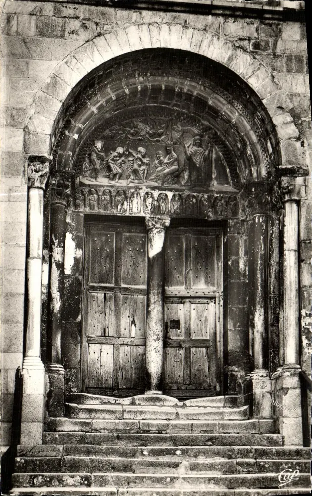 Porta da Catedral — Saint-Bertrand-de-Comminges — C.A.P. Paris - Frente