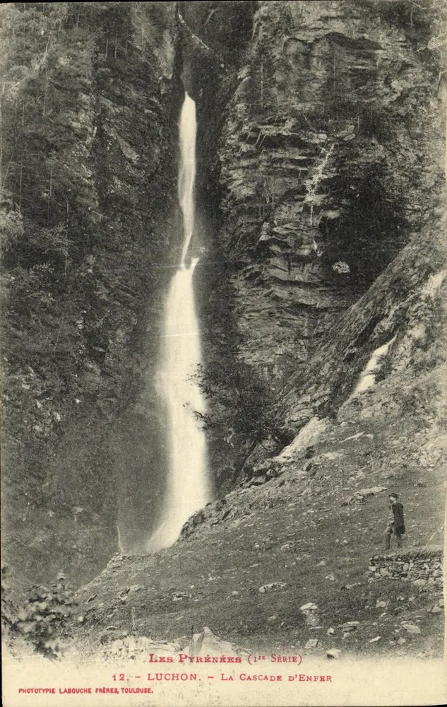 Luchon — A Cascata do Inferno — Fototipia Labouche Frères, Toulouse, 1ª Série - Frente