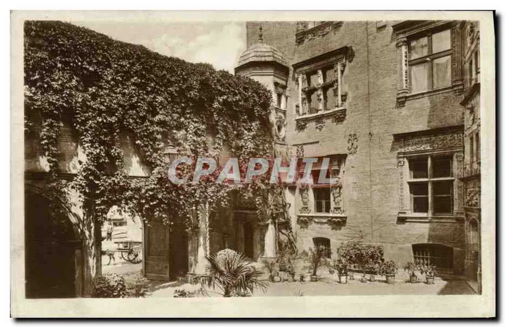 Toulouse — Das Hotel du Vieux Raisin — Innenhof — unbekannter Verlag - Vorderseite