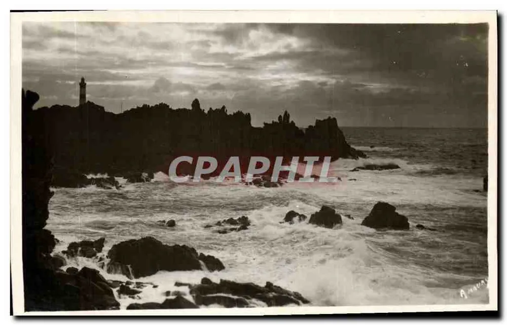 Ouessant — Rocher Ar Zantnei — Leuchtturm Créach — Éditions St-Briec - Vorderseite
