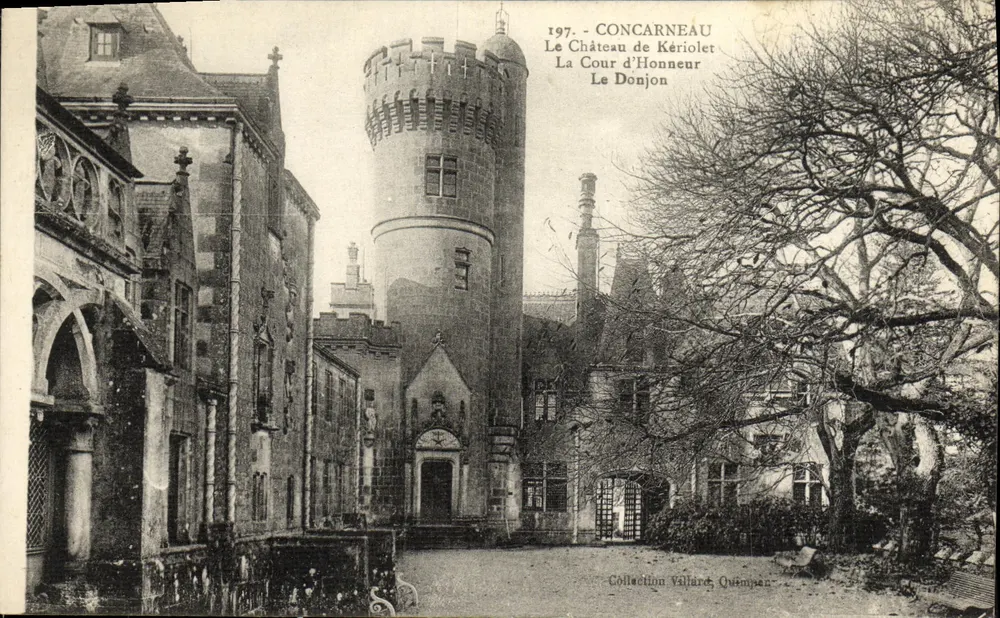 Concarneau — Schloss Kériollet (Die Cour d'Honneur) — Sammlung Vallard, Quimper - Vorderseite